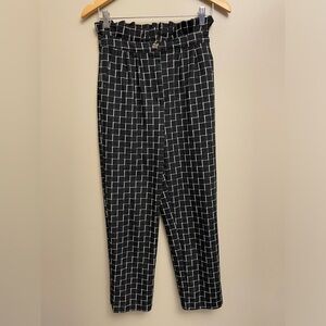 Good Luck Gem Patterned Pants Size Small